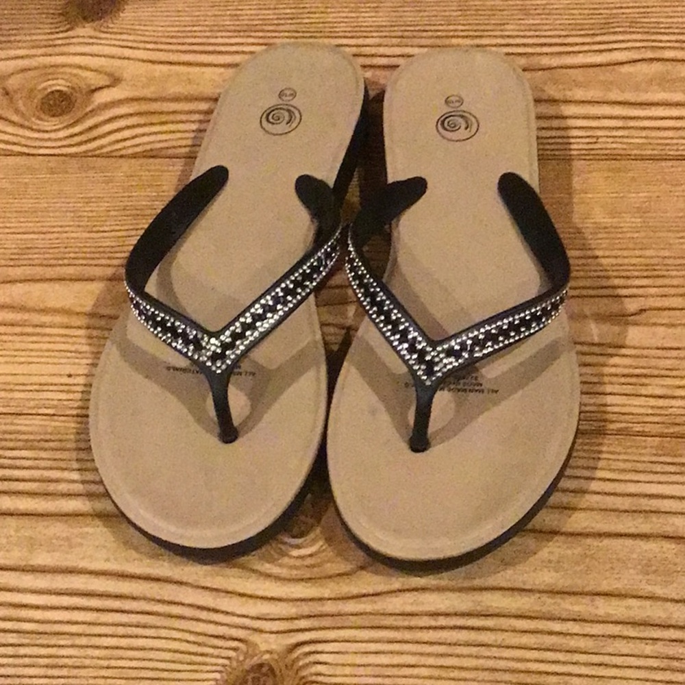 Sz.9/10 Rhinestone Sandals.  CLOSET CLEANOUT.